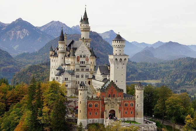 Skip-The-Line Neuschwanstein Castle Tour From Munich - Inclusions and Transportation
