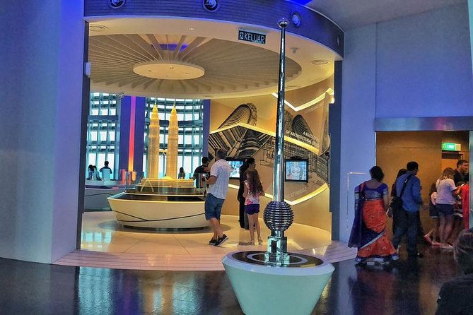 Skip the Line: Petronas Twin Towers & Kuala Lumpur Tower Observation Deck Ticket - Comparison of Towers