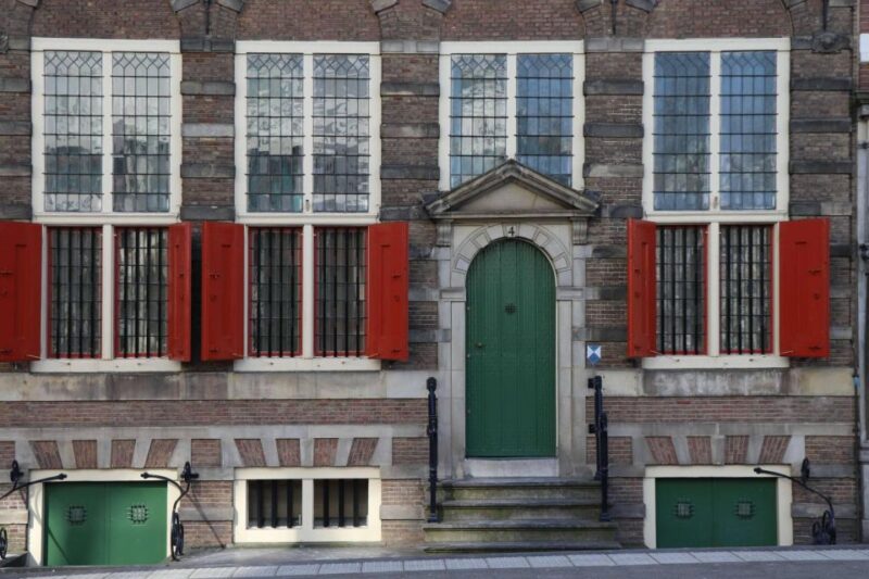 Skip-The-Line Rijksmuseum Private Art Tour With Transport - Transportation Options