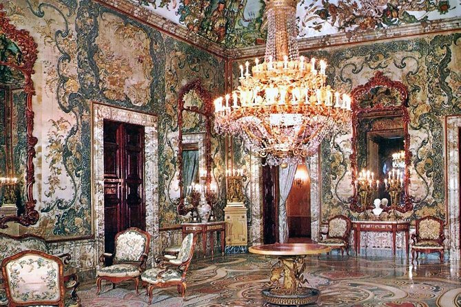 Skip the Line Royal Palace Madrid + Old City Guided Tour - Meeting and Pickup