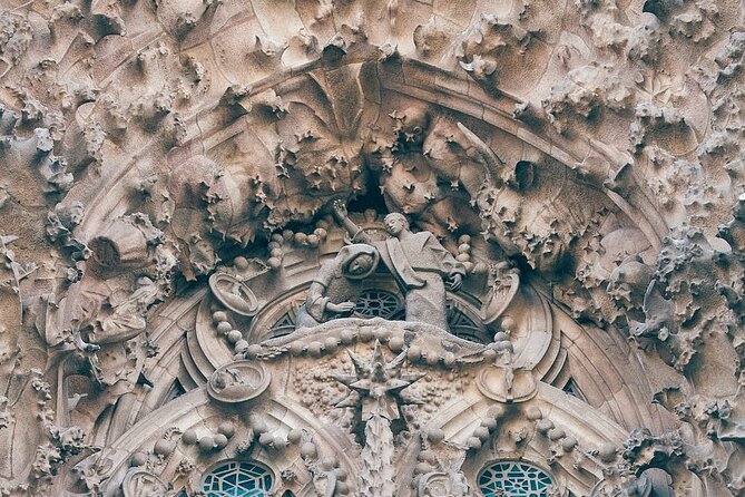 Skip the Line Sagrada Familia and La Pedrera Full Day Private Tour - Exploring Sagrada Familia