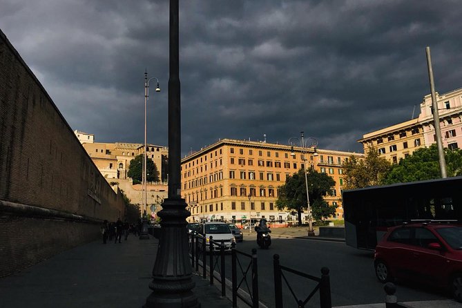 Skip-The-Line: Sistine Chapel & Museum Entrance Ticket - Plan Accordingly for Crowds