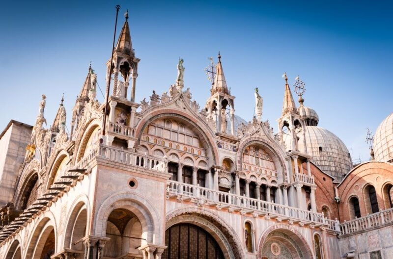 Skip the Line: St. Marks Basilica Guided Tour - Overview of the Tour