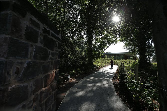 Skip the Line: Strawberry Field Visitor Experience Ticket With Media Guide - Multimedia Guide