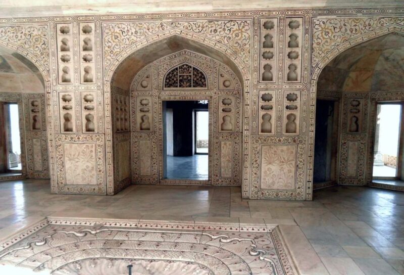 Skip the Line Taj Mahal and Agra Fort Tour by Car - Key Points