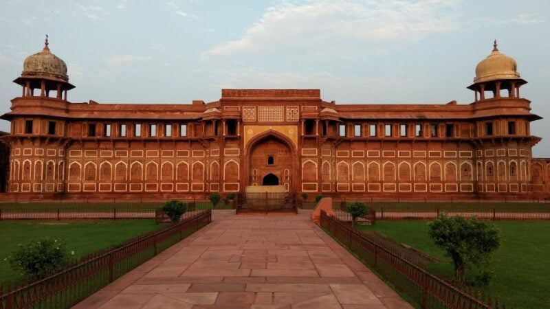 Skip The Line Taj Mahal Entry Tickets & Tour With Guide - Inclusions and Transportation