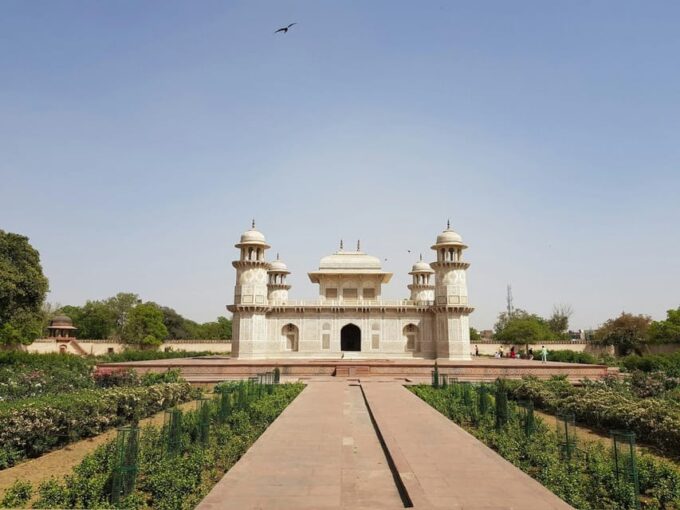 Skip The Line Taj Mahal Sunrise and Agra Fort Private Tour - Recap