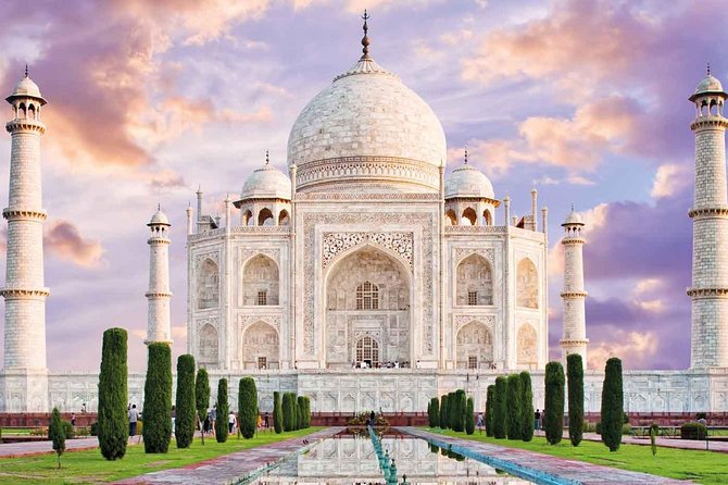 Skip-the-Line Taj Mahal VIP Entrance Tour - Professional English-speaking Guide