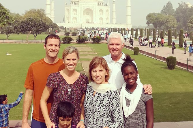 Skip-The-Line : Taj Mahal With Mausoleum Tickets With Guided Tour - Private Tour and Group Size