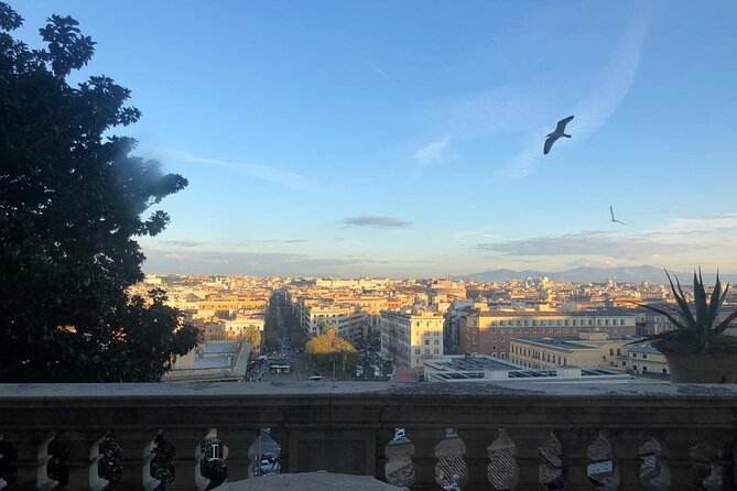 Skip the Line Ticket Vatican Museums With Sistine Chapel - Tour Guide Expertise