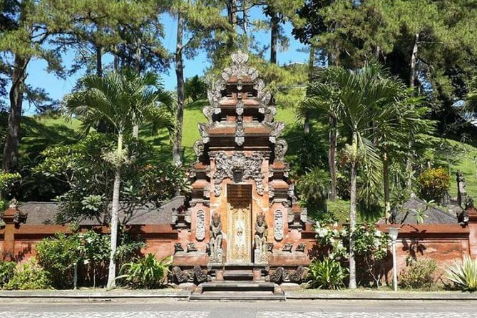 Skip the Line Tirta Empul Temple Entrance Ticket All Inclusive - Round-trip Private Transfers