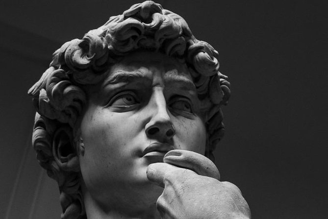 Skip the Line Uffizi and Accademia Private Guided Tour - Tour Features