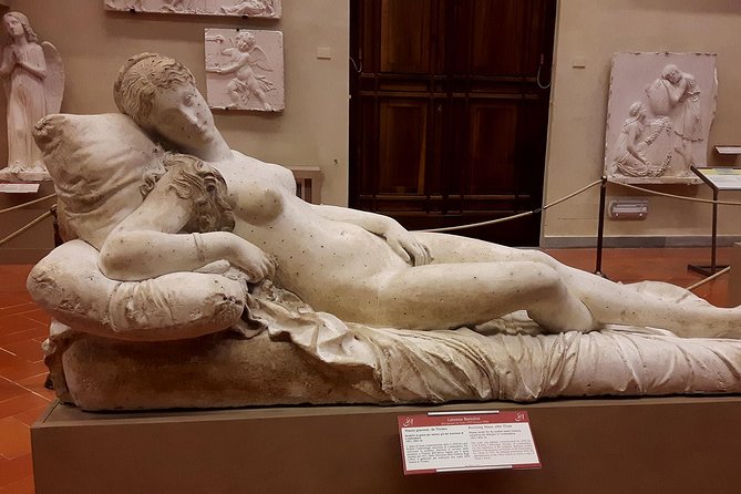 Skip the Line: Uffizi and Accademia Small Group Walking Tour - City Walking Tour