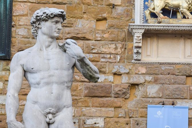 Skip the Line: Uffizi and Accademia Small Group Walking Tour - Guided Tour of Uffizi