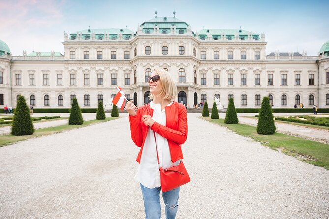 Skip-the-line Upper Belvedere Tickets & Guided Tour Vienna - Group Tour Experience