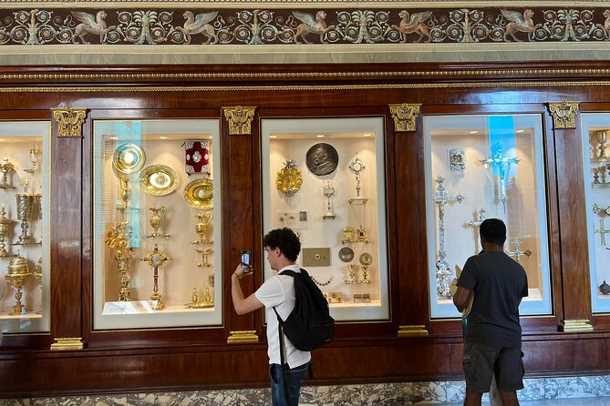 Skip-The-Line Vatican Museum, Sistine Chapel and Basilica Tour - Negative Customer Feedback
