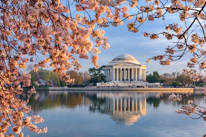 Skip the Line @ Washington Monument & National Mall Tour - Tour Inclusions