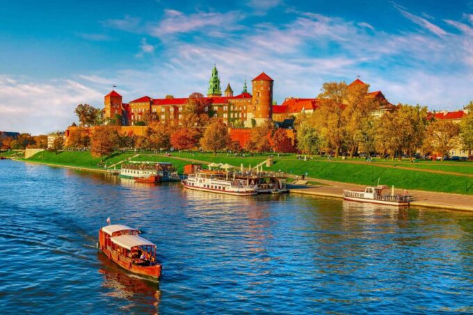 Skip-the-Line Wawel Castle Chambers Private Tour - Restrictions and Accessibility