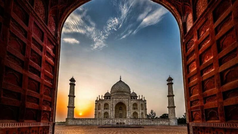 Skip the Lines in Agra: Taj Mahal & Baby Taj Highlights - The Charm of Baby Taj