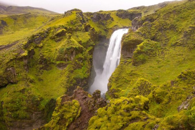 Skogafoss: Fimmvörðuháls Pass Hiking Tour to Thorsmork Valley - Discovering Thorsmork Valley