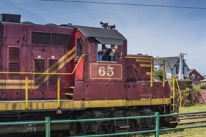 Skunk Train: Pudding Creek Express From Fort Bragg - Exploring the Pudding Creek Estuary