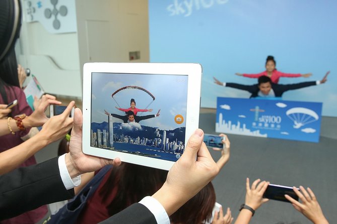 Sky100 Hong Kong Observation Deck Tickets - Redeeming the Admission Ticket
