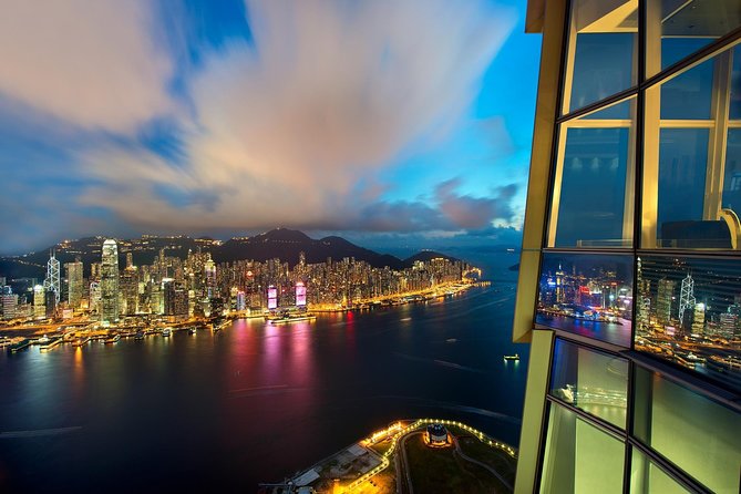 Sky100 Tales of Hongkong Admission Ticket F-Ke - Operating Hours and Accessibility