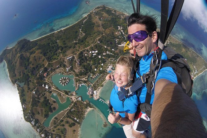 Skydive Fiji Legend 13000FT Tandem Jump (60 Seconds Free Fall) - Free-Fall and Parachute Ride