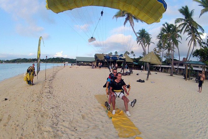 Skydive Fiji Radical 10000FT Tandem Jump (30 Seconds Free Fall) - Jump Options and Aerial Views