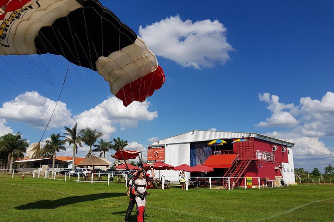 Skydive Tandem - São Paulo - Brazil - Safety and Certification