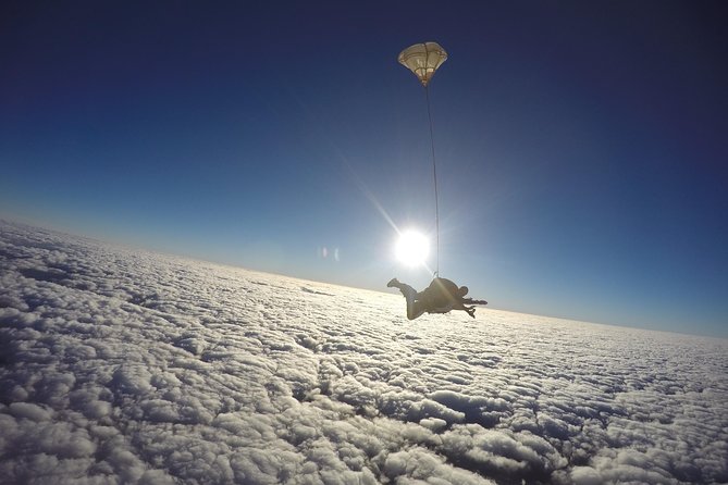 Skydive Tandem - São Paulo - Brazil - Accessibility and Meeting Info