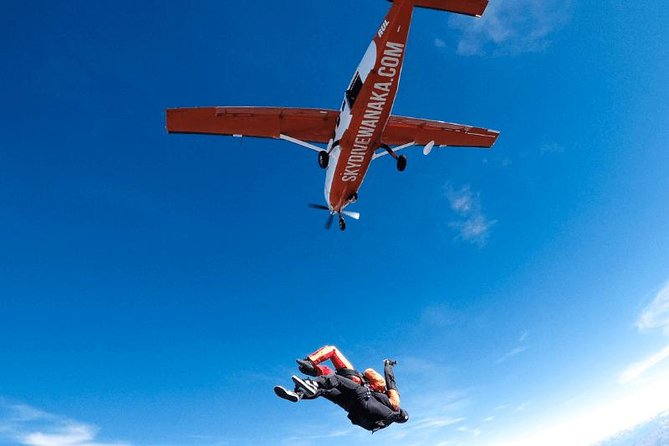 Skydive Wanaka - Activity Duration and Group Size