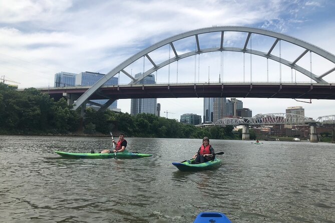 Skyline Kayak Rental in Downtown Nashville With Shuttle - Meeting Point and Return Location