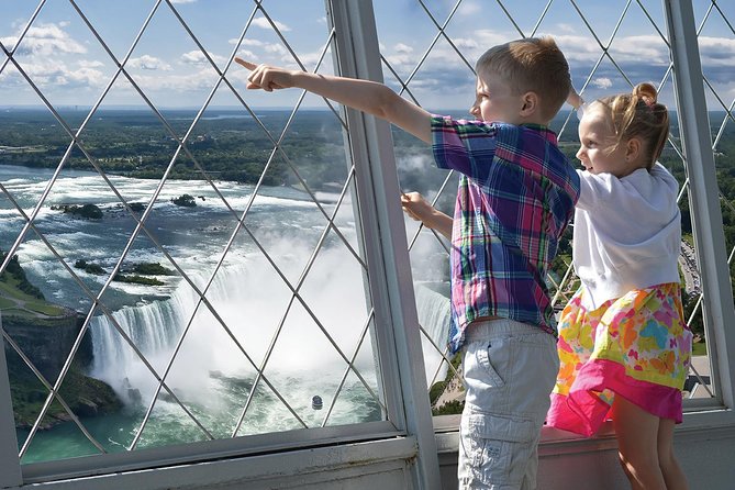 Skylon Tower, Niagara Falls Ontario Observation Deck Admission - Dining Options at Skylon Tower