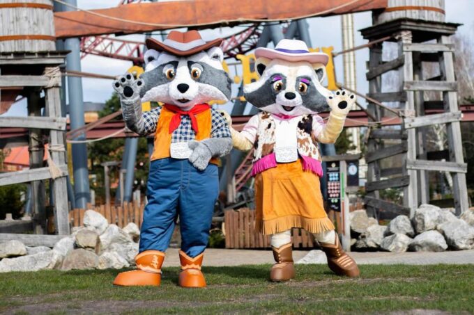 Slagharen: Dayticket Themepark & Resort Slagharen - Discount Codes and Overnight Stays