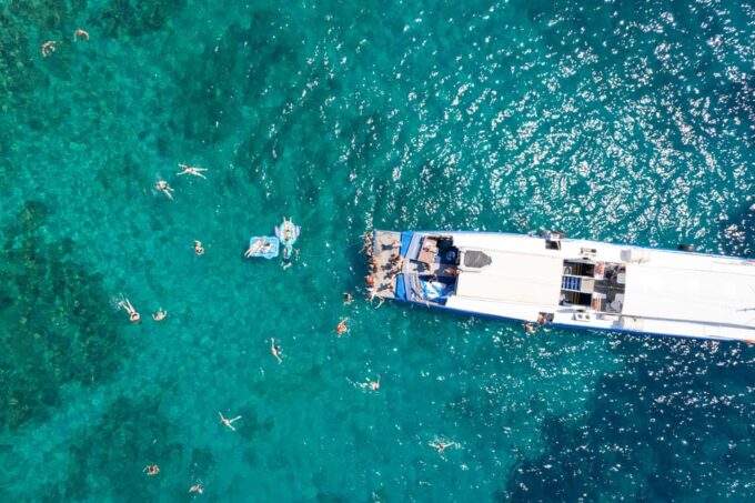 Slatine: Blue Lagoon, Shipwreck & Trogir All Inclusive Tour - Discovering Trogirs Landmarks