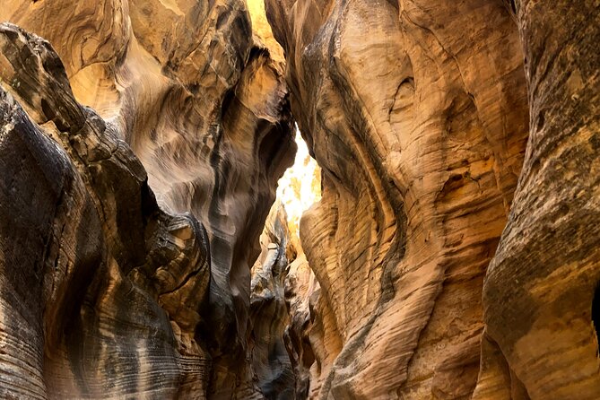 Slot Canyon 2hr Tour at Willis Creek - Traveler Experiences