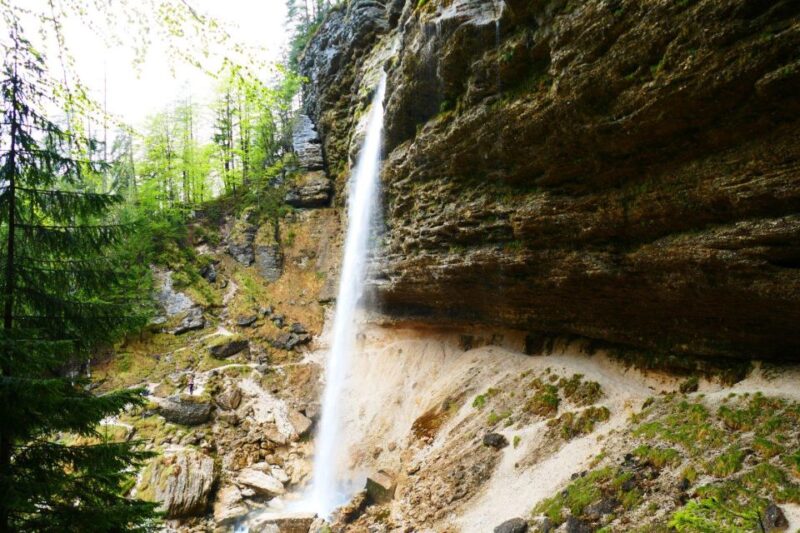 Slovenias Lakes, Nature and Waterfall - Transportation and Logistics