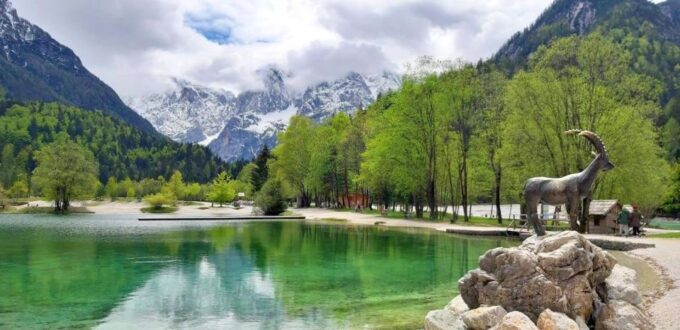 Slovenias Lakes, Nature and Waterfall - Frequently Asked Questions