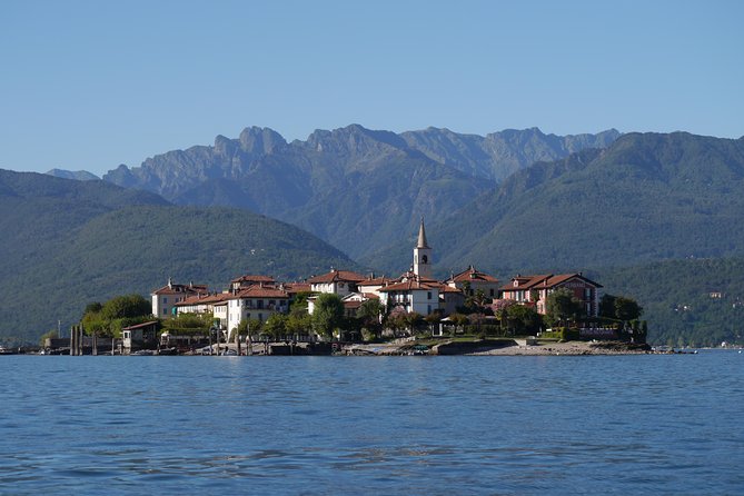 Slow Boat Tour for Small Groups With Appetizer on Lake Maggiore - Key Points