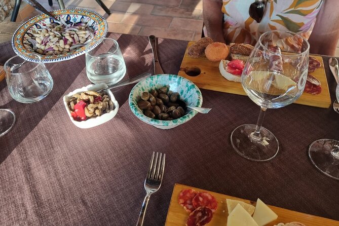 Slow Wine & Tartufo Gelato Tasting Experience - Wine Tasting