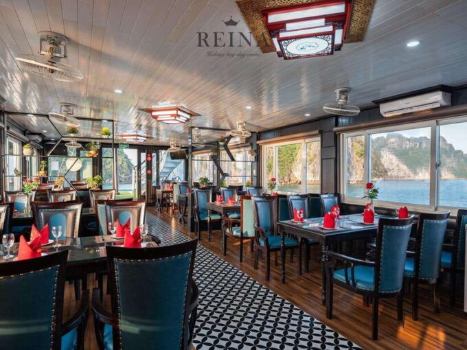 Small Deluxe Cruise in Halong Bay Day With Lunch and Sunset - Precautions and Recommendations