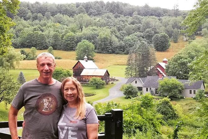 Small Group 5-Day Tour Vacation Package in Vermont - Tour Guide Gratuity