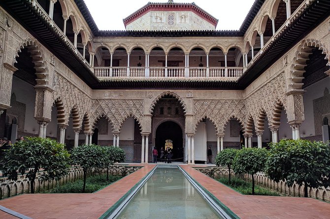 Small-Group Alcazar of Seville Guided Tour With Entry Ticket - Tour Group Size and Refund Policy