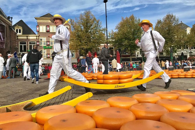 Small Group Alkmaar Cheese Market and City Tour *English* - 40 Positive Reviews