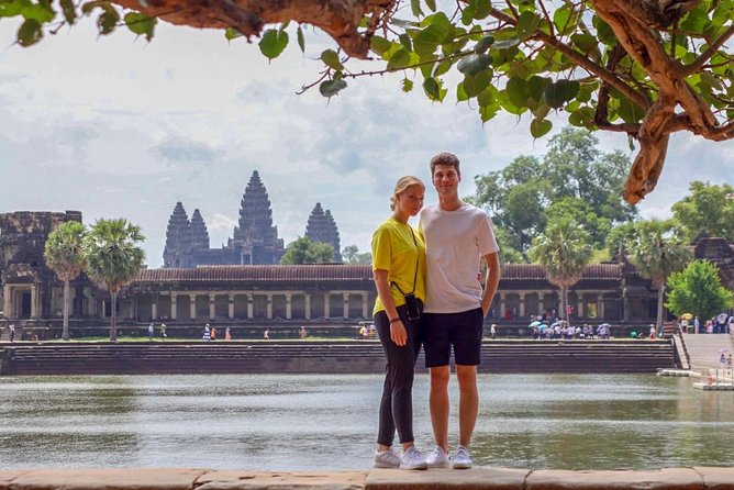Small Group: Angkor Wat Tour With Sunset - Sunset Experience