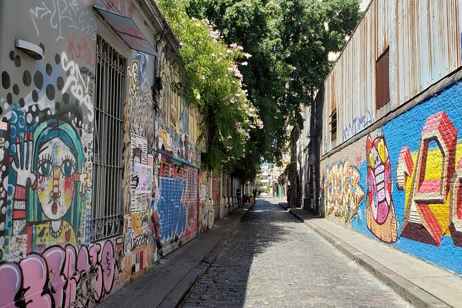 Small Group Argentinian Wines and Malbec Tasting & Urban Art Tour - Meeting Point and Logistics