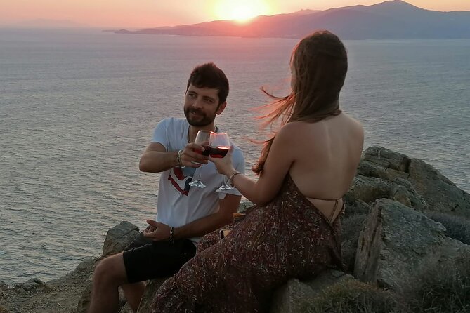 Small-Group Armenistis Lighthouse Sunset Tour in Mykonos - Exploring Armenistis Lighthouse