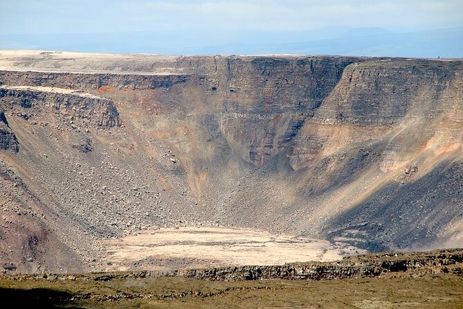 Small-Group Big Island Tour: Hawaii Volcanoes National Park and Kona Coffee Farm - Lava Tube Exploration