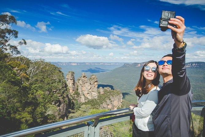 Small-Group Blue Mountains Day Tour With Wildlife Park Admission - Wildlife Park Experience